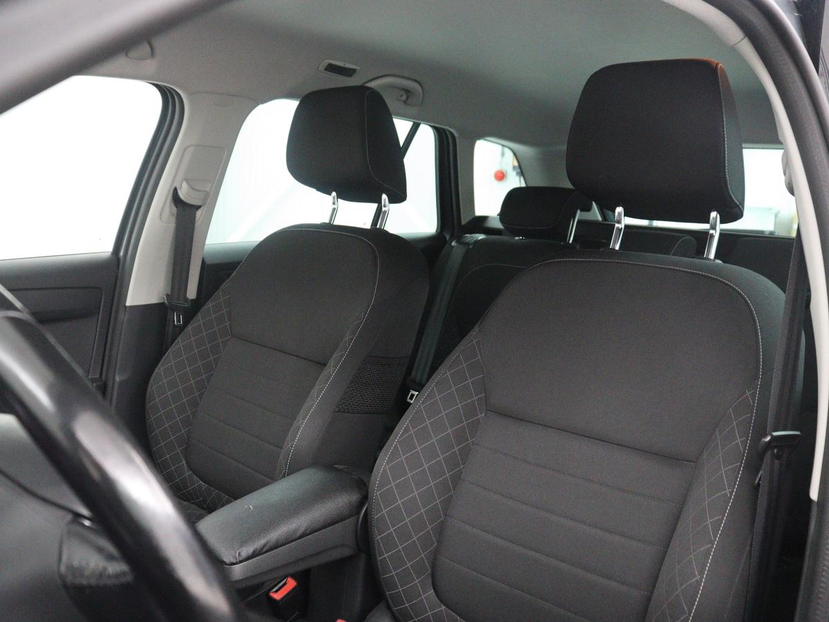 Škoda Fabia Skoda Fabia Combi 1.2 TSI First Edition Style | Bluetooth | DAB | Park assist |  Climate control | Trekhaak | NAP 167.835km. | 17″ velgen