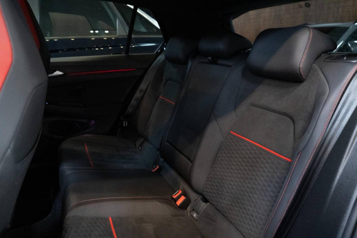 Volkswagen Golf Volkswagen Golf 2.0 TSI GTI Clubsport PANO|HARMAN|HUD|IQ