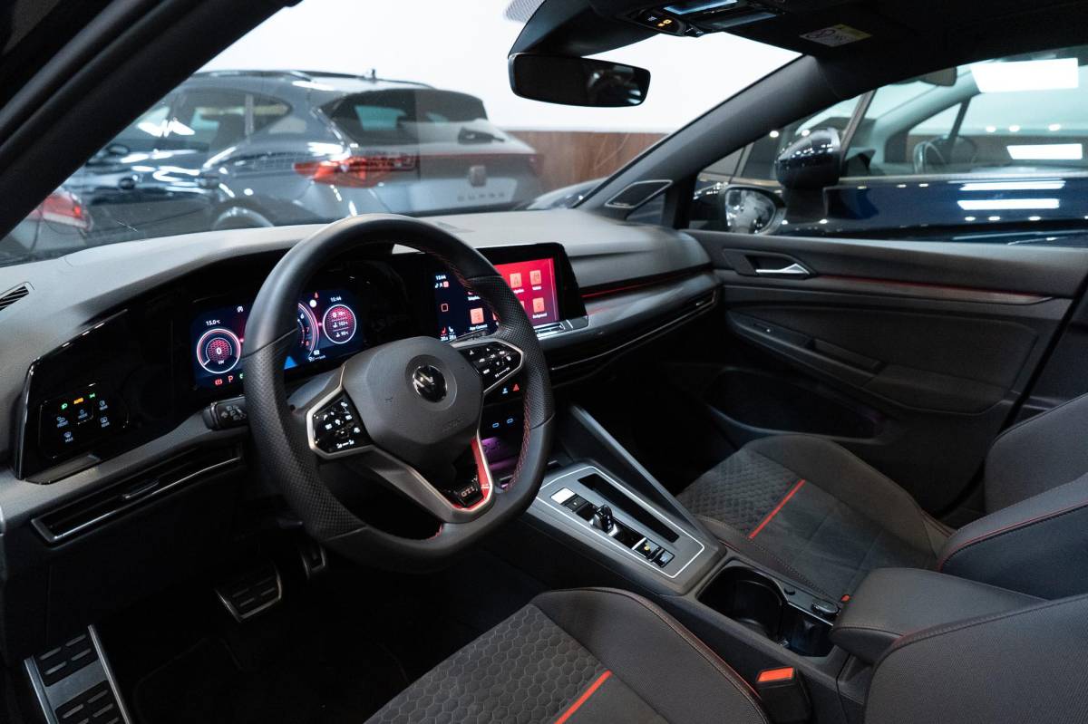 Volkswagen Golf Volkswagen Golf 2.0 TSI GTI Clubsport PANO|HARMAN|HUD|IQ