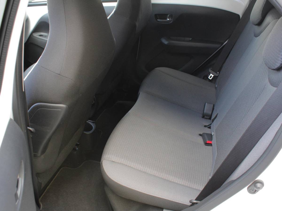 Toyota Aygo Toyota Aygo 1.0 VVT-i x-joy cabrio Automaat | Carplay / Android Auto | Clima | Camera
