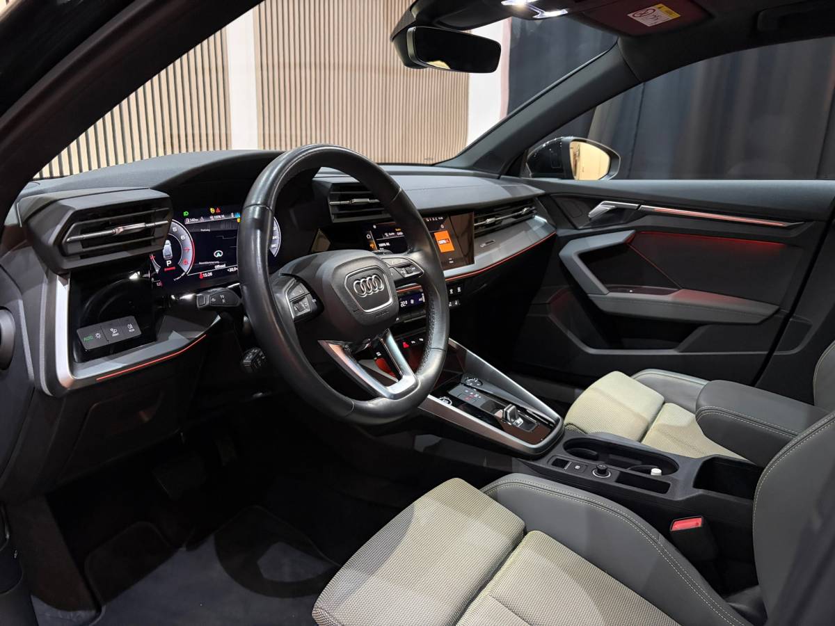Audi A3 Audi A3 Sportback 35 TFSI S edition 3x S-line Pano Camera Face lift Virtual