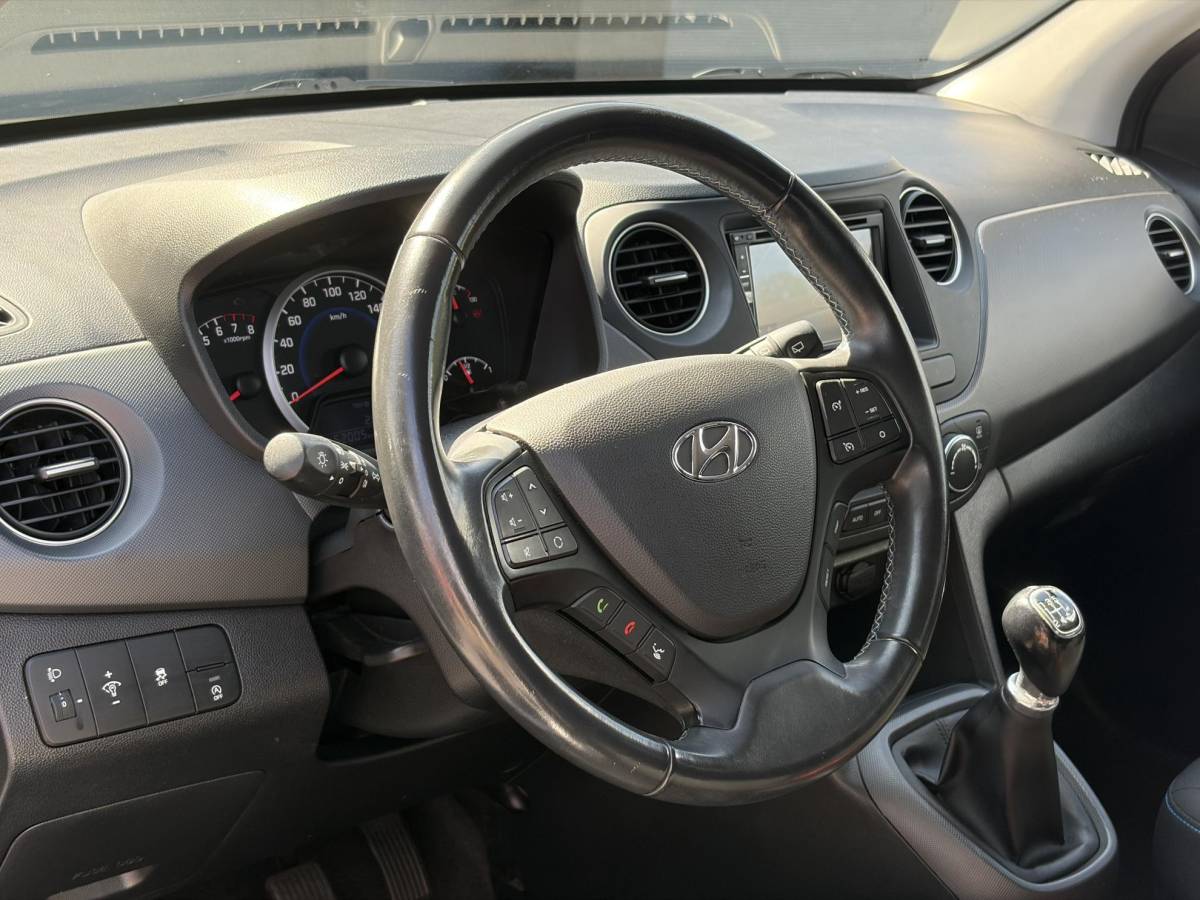 Hyundai i10 Hyundai i10 1.0i i-Motion Go! 2016 ✓Navi✓Clima✓Cruise✓Recent beurt gehad✓2eEigenaar✓5 Deurs✓N.A.P✓Weinig km✓Zeer Zuinig✓Apk tot 03-2027