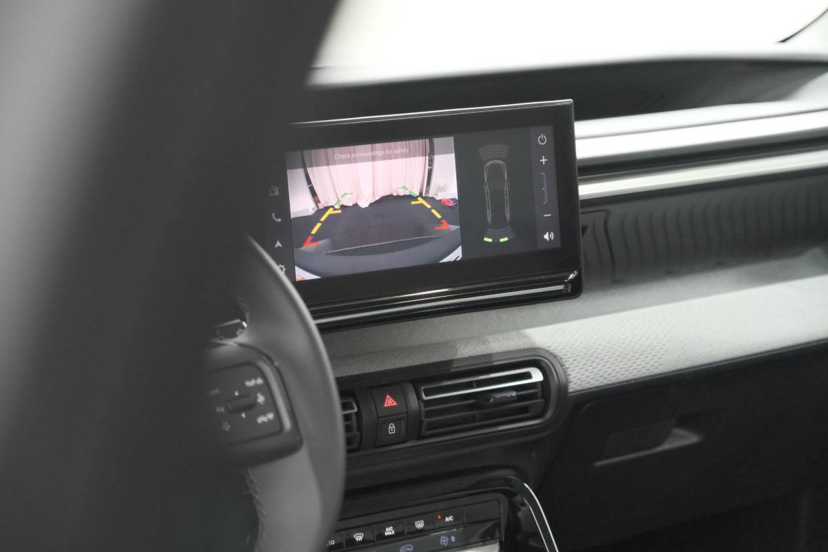 Citroën ë-C3 Citroen Ë-C3 Max 113pk 44 kWh | 11 KW Lader | Camera | Navigatie | Parkeersensoren