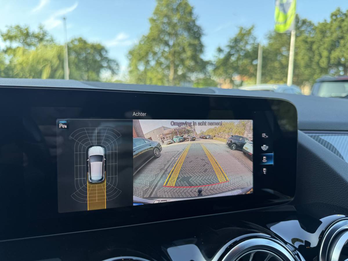 Mercedes-Benz GLA Mercedes-Benz GLA-klasse 250 e Business Solution AMG Limited | AUTOMAAT | TREKHAAK | CAMERA | SFEERVERL. | NAVI | CRUISE |