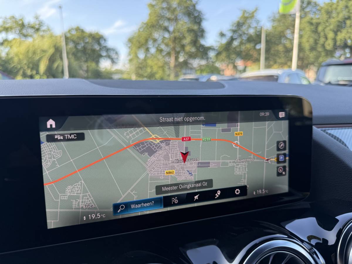 Mercedes-Benz GLA Mercedes-Benz GLA-klasse 250 e Business Solution AMG Limited | AUTOMAAT | TREKHAAK | CAMERA | SFEERVERL. | NAVI | CRUISE |