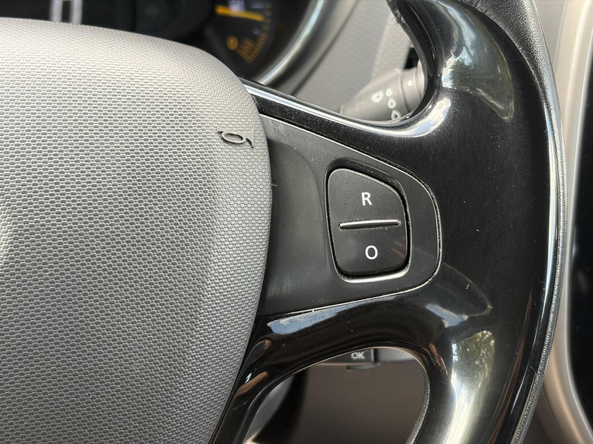 Renault Captur Renault Captur 0.9 TCe Expression ✓1e Eigenaar✓Recent beurt gehad✓Dealer Onderhouden✓Navi✓Keyless✓Lm velgen✓Airco✓Cruise✓Pdc✓N.A.P✓Apk tot 08-2027