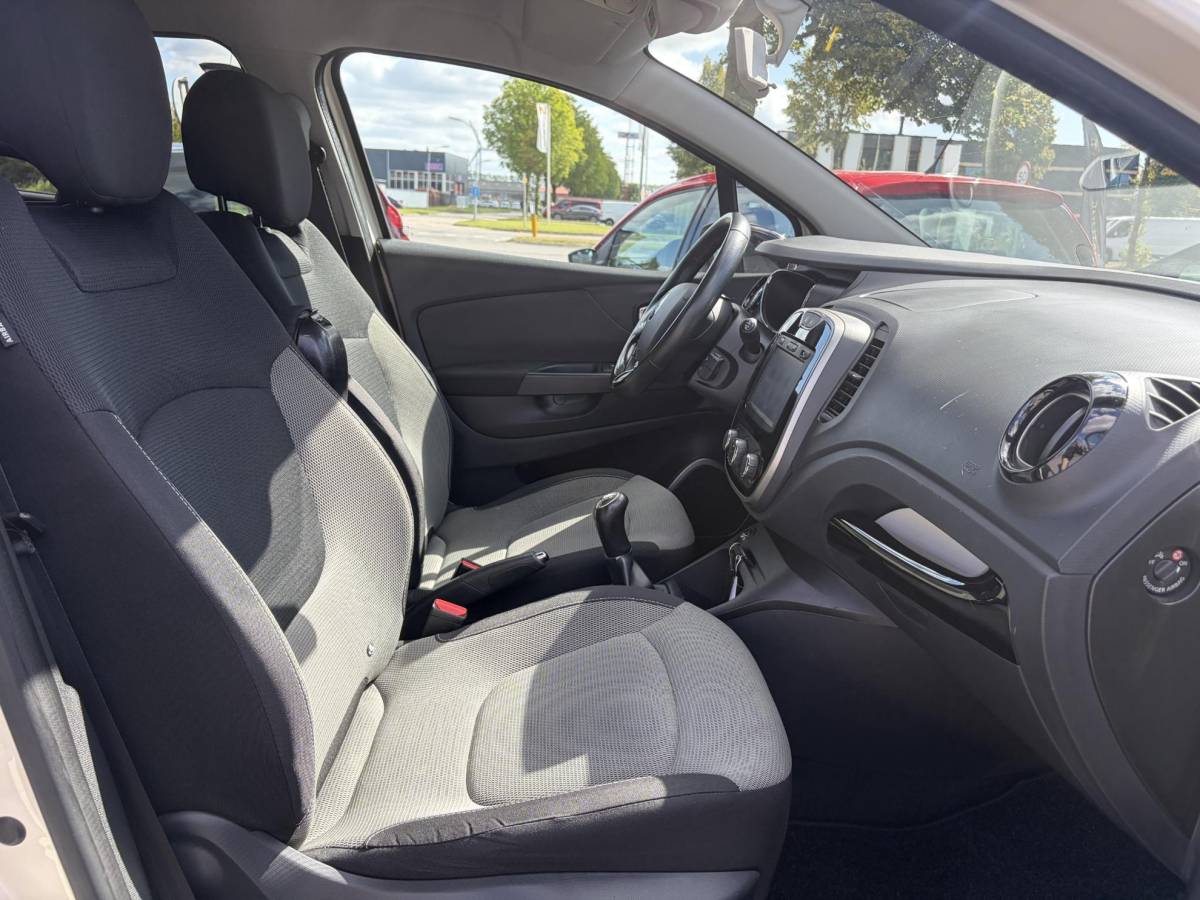 Renault Captur Renault Captur 0.9 TCe Expression ✓1e Eigenaar✓Recent beurt gehad✓Dealer Onderhouden✓Navi✓Keyless✓Lm velgen✓Airco✓Cruise✓Pdc✓N.A.P✓Apk tot 08-2027