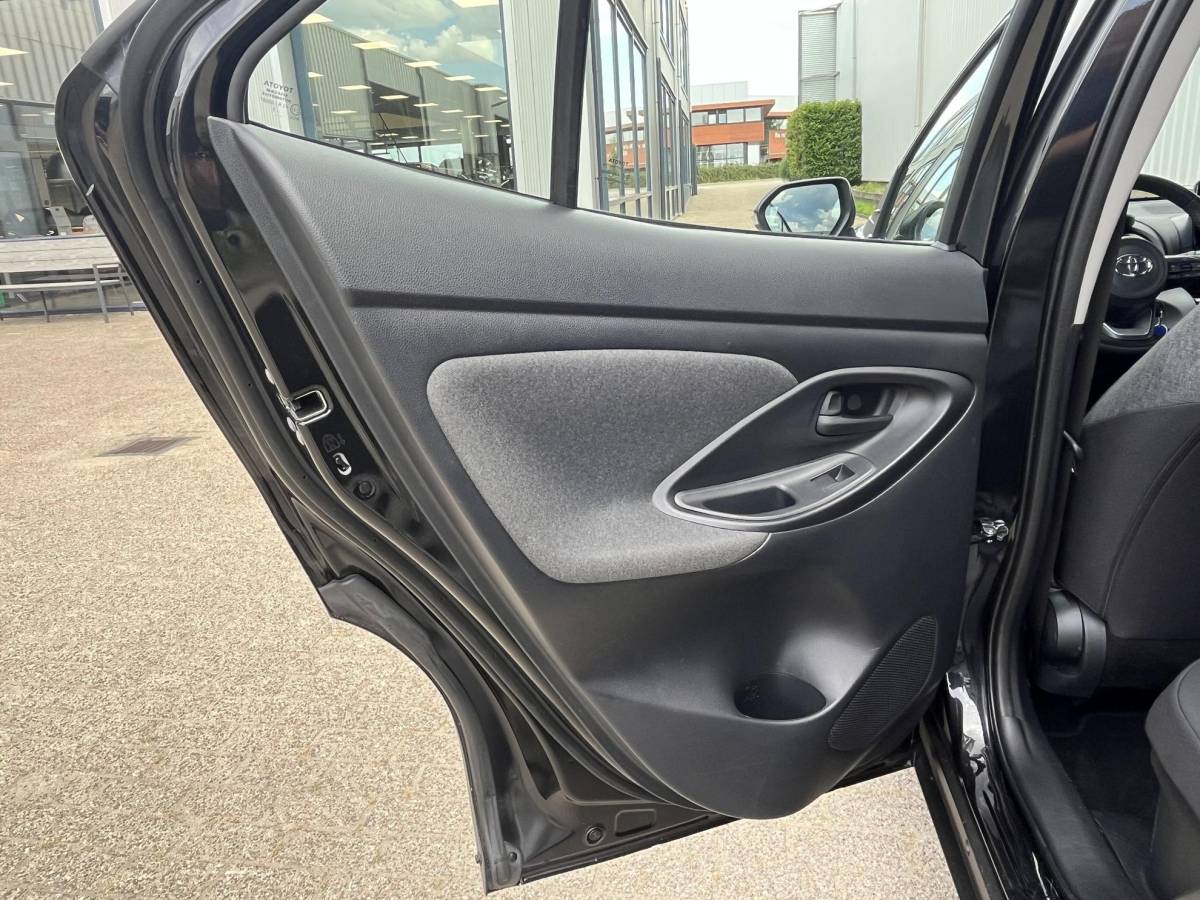 Toyota Yaris Cross Toyota Yaris Cross 1.5 Hybrid Active | NL Auto/Navi/Adapt. Cruise/Clima/Camera/16″/Apple CarPlay-Android Auto