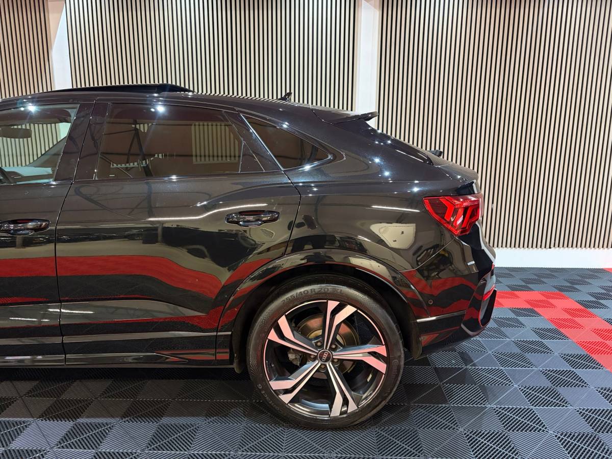 Audi Q3 Audi Q3 Sportback 35 TFSI S edition 3xS-line Pano Camera Face-lift Virtual Matrix Led