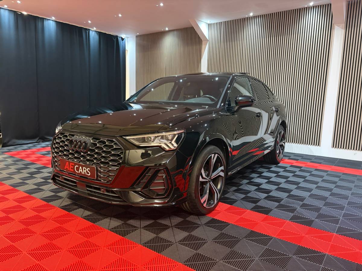 Audi Q3 Audi Q3 Sportback 35 TFSI S edition 3xS-line Pano Camera Face-lift Virtual Matrix Led