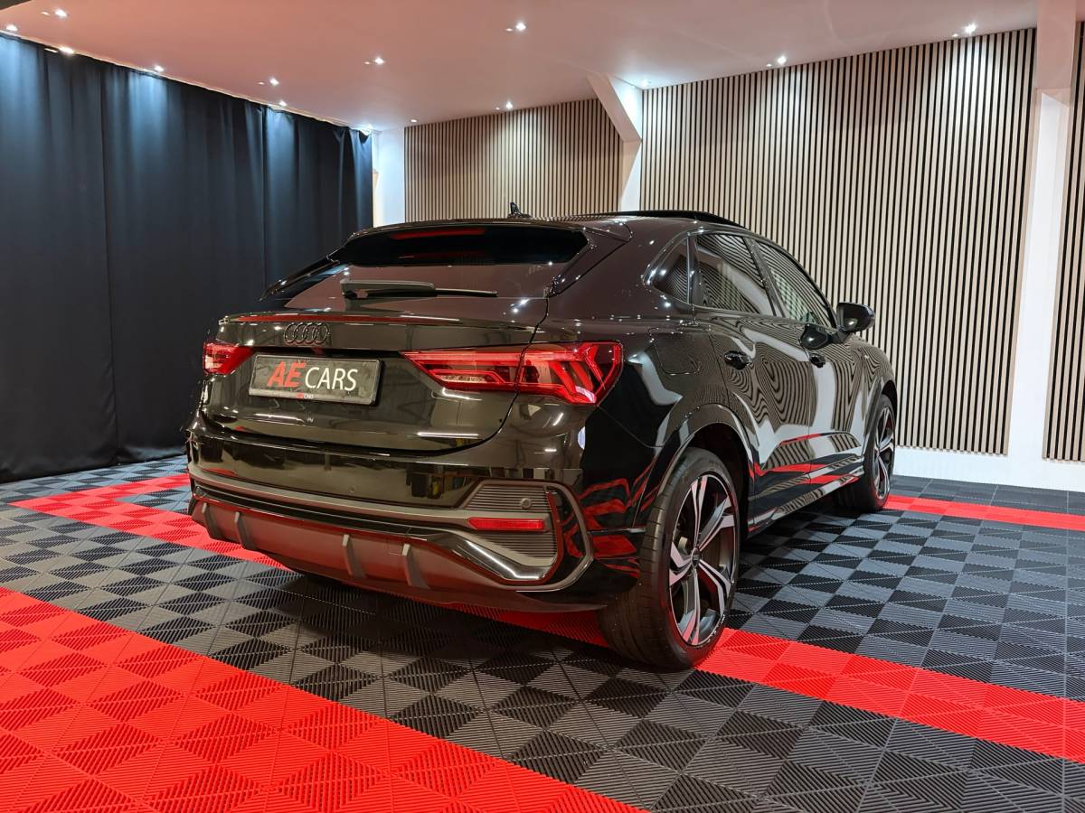 Audi Q3 Audi Q3 Sportback 35 TFSI S edition 3xS-line Pano Camera Face-lift Virtual Matrix Led