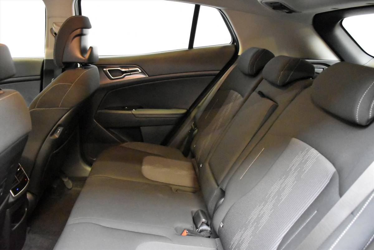 Kia Sportage Kia Sportage 1.6 T-GDi 230pk Hybrid AT6 DynamicLine