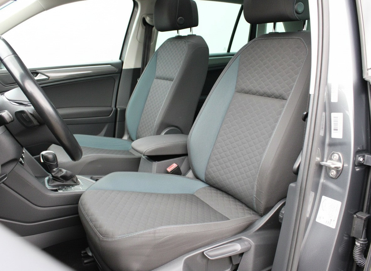 Volkswagen Tiguan Volkswagen TIGUAN 1.5 TSI ACT IQ I VIRTUAL I CARPPLAY I PANO I ACC I DSG I LED I LED I