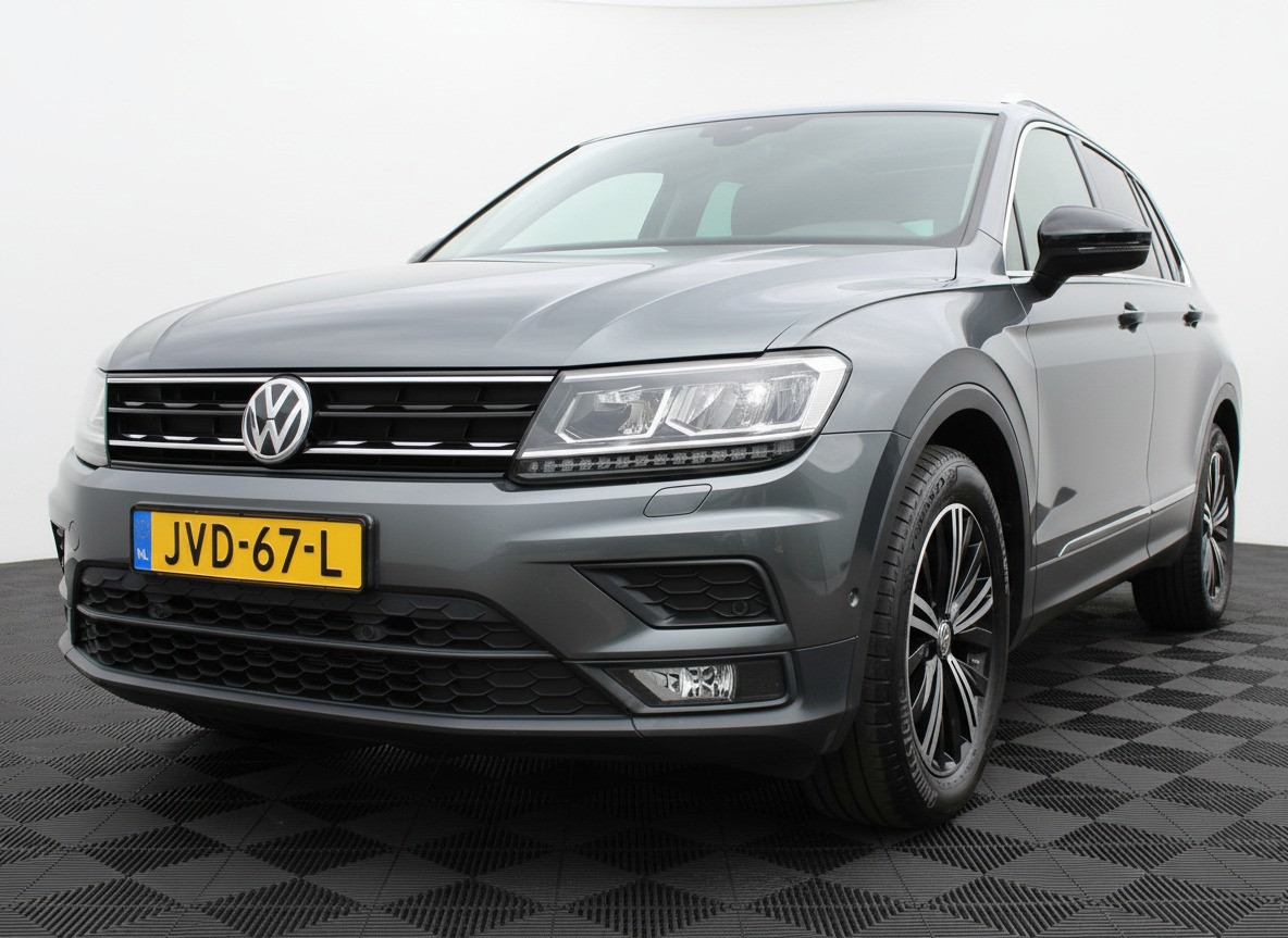 Volkswagen Tiguan Volkswagen TIGUAN 1.5 TSI ACT IQ I VIRTUAL I CARPPLAY I PANO I ACC I DSG I LED I LED I
