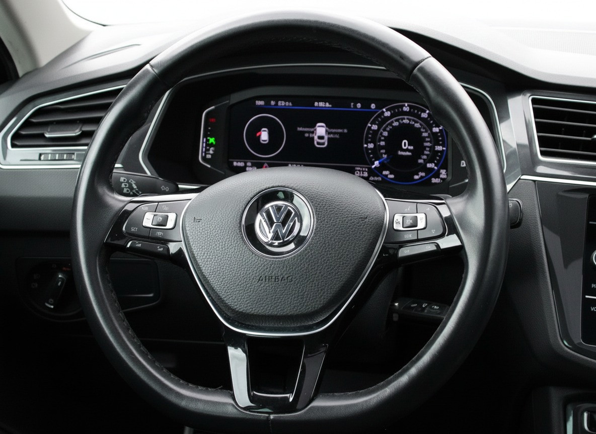 Volkswagen Tiguan Volkswagen TIGUAN 1.5 TSI ACT IQ I VIRTUAL I CARPPLAY I PANO I ACC I DSG I LED I LED I