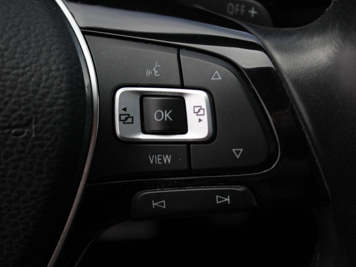 Volkswagen Tiguan Volkswagen TIGUAN 1.5 TSI ACT IQ I VIRTUAL I CARPPLAY I PANO I ACC I DSG I LED I LED I