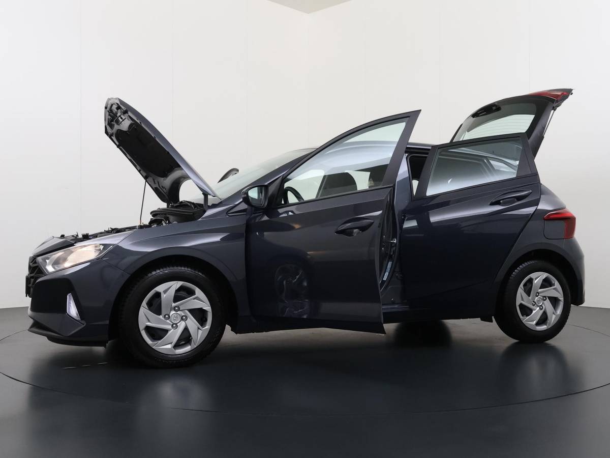Hyundai i20 Hyundai i20 1.2 MPI Comfort  Camera | Apple Car Play & Android Auto | Stoel- En Stuurverwarming