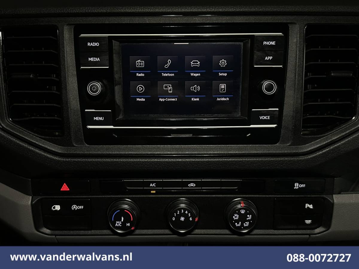 Volkswagen Crafter Volkswagen Crafter 2.0 TDI 141pk L3H2 L2H1 Euro6 Airco | Camera | Apple Carplay | Android Auto Parkeersensoren, Bijrijdersbank, 3000kg trekvermogen