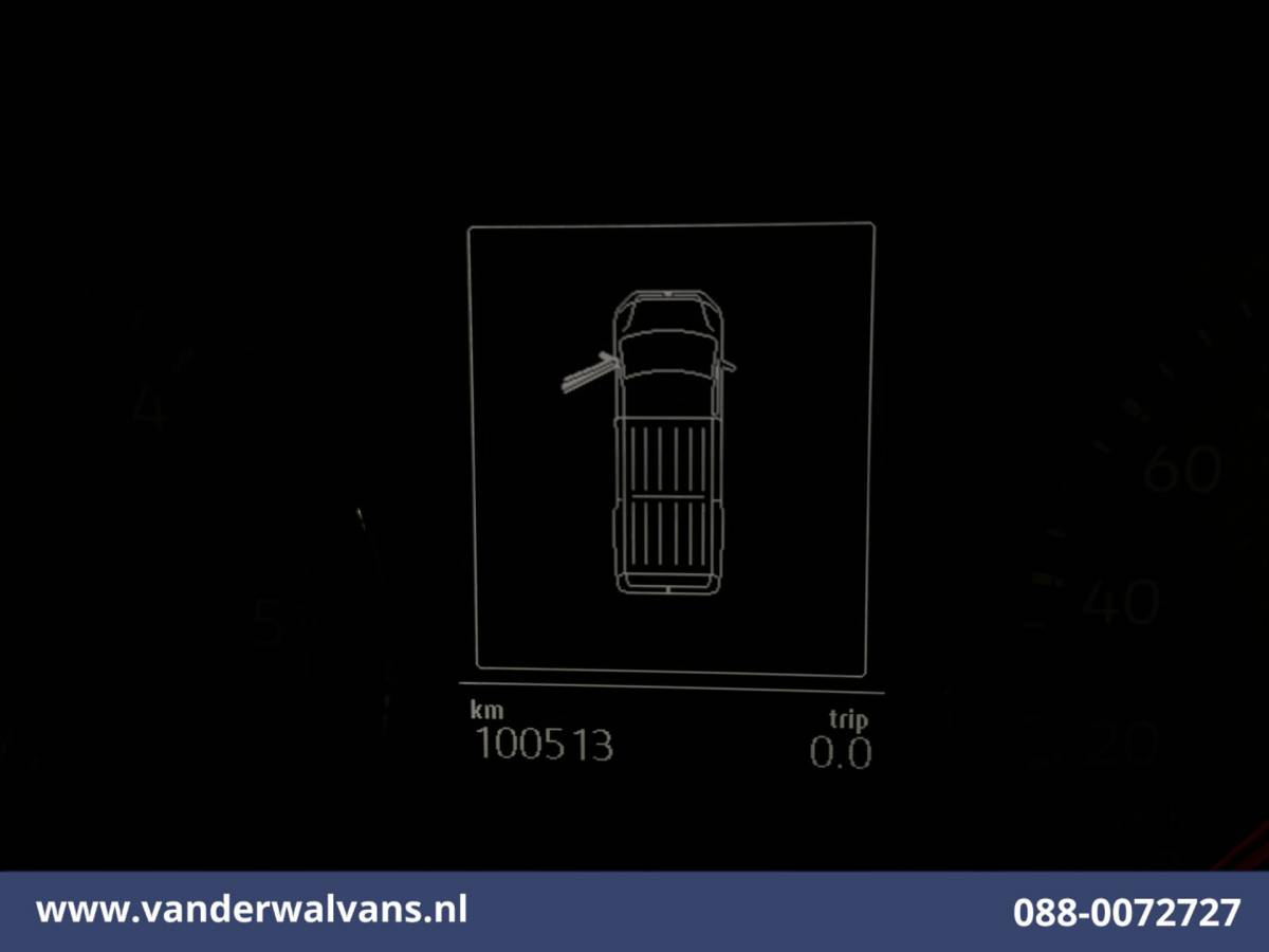 Volkswagen Crafter Volkswagen Crafter 2.0 TDI 141pk L3H2 L2H1 Euro6 Airco | Camera | Apple Carplay | Android Auto Parkeersensoren, Bijrijdersbank, 3000kg trekvermogen
