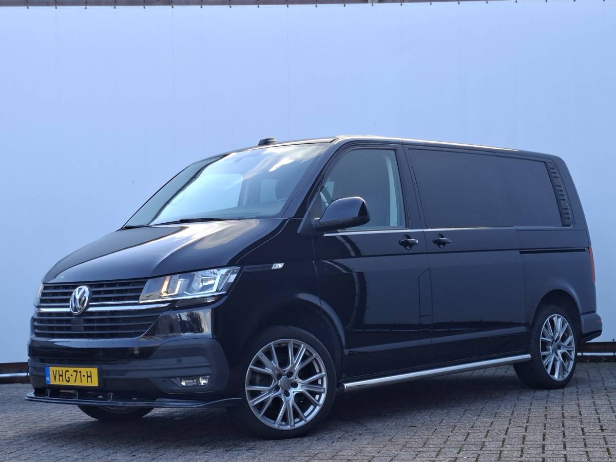 Volkswagen Transporter Volkswagen Transporter 2.0 TDI Aut7  Dubb.Cabine 2xSchuifdeur Carplay Trekhaak Bulli