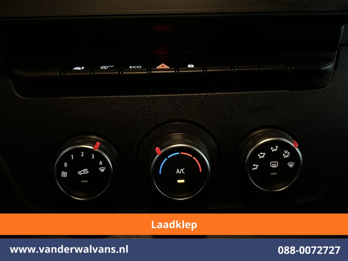 Renault Master Renault Master 2.3 dCi 146pk Bakwagen 222cm Hoog Laadklep Euro6 Airco | Camera | LED | Navigatie | Cruisecontrol Bijrijdersbank