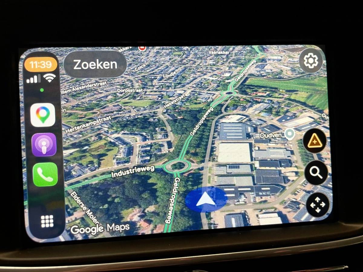 Opel Crossland X Opel Crossland X 1.2 Turbo Online Edition AIRCO NAVI CARPLAY NAP