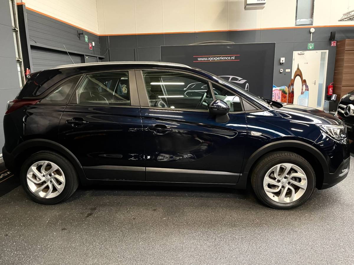 Opel Crossland X Opel Crossland X 1.2 Turbo Online Edition AIRCO NAVI CARPLAY NAP