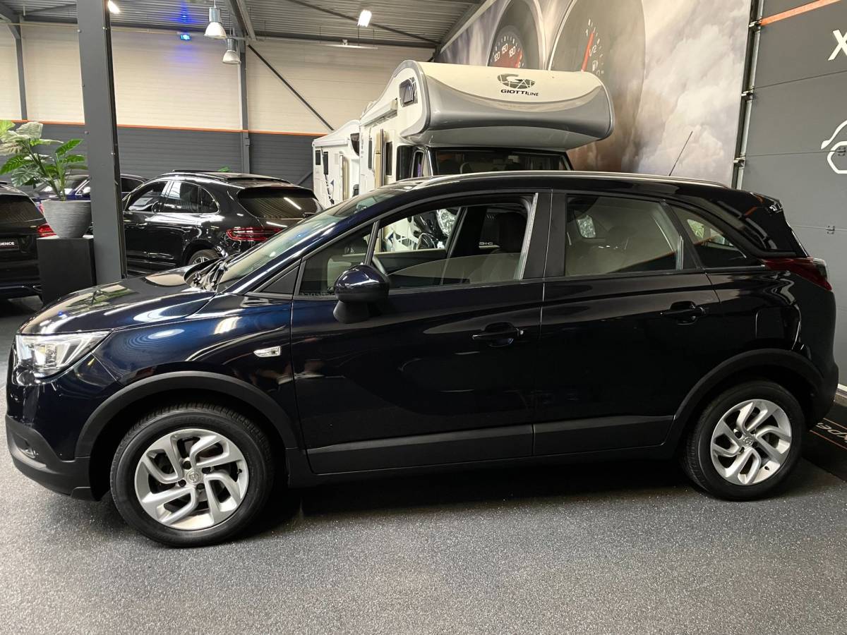 Opel Crossland X Opel Crossland X 1.2 Turbo Online Edition AIRCO NAVI CARPLAY NAP