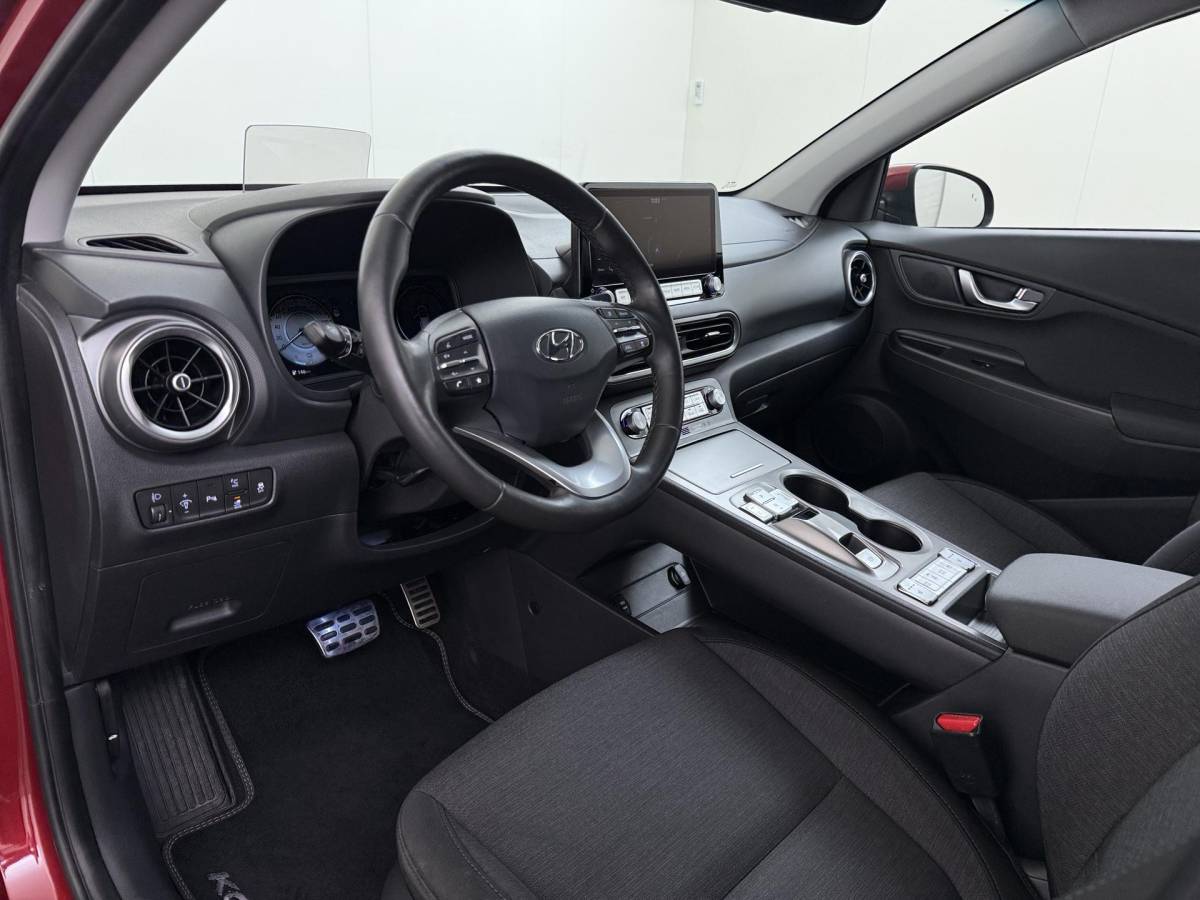 Hyundai Kona Hyundai Kona EV Fashion Design 64 kWh Elektrische Stoelen | Stoel En Stuurverwarming | Navigatie