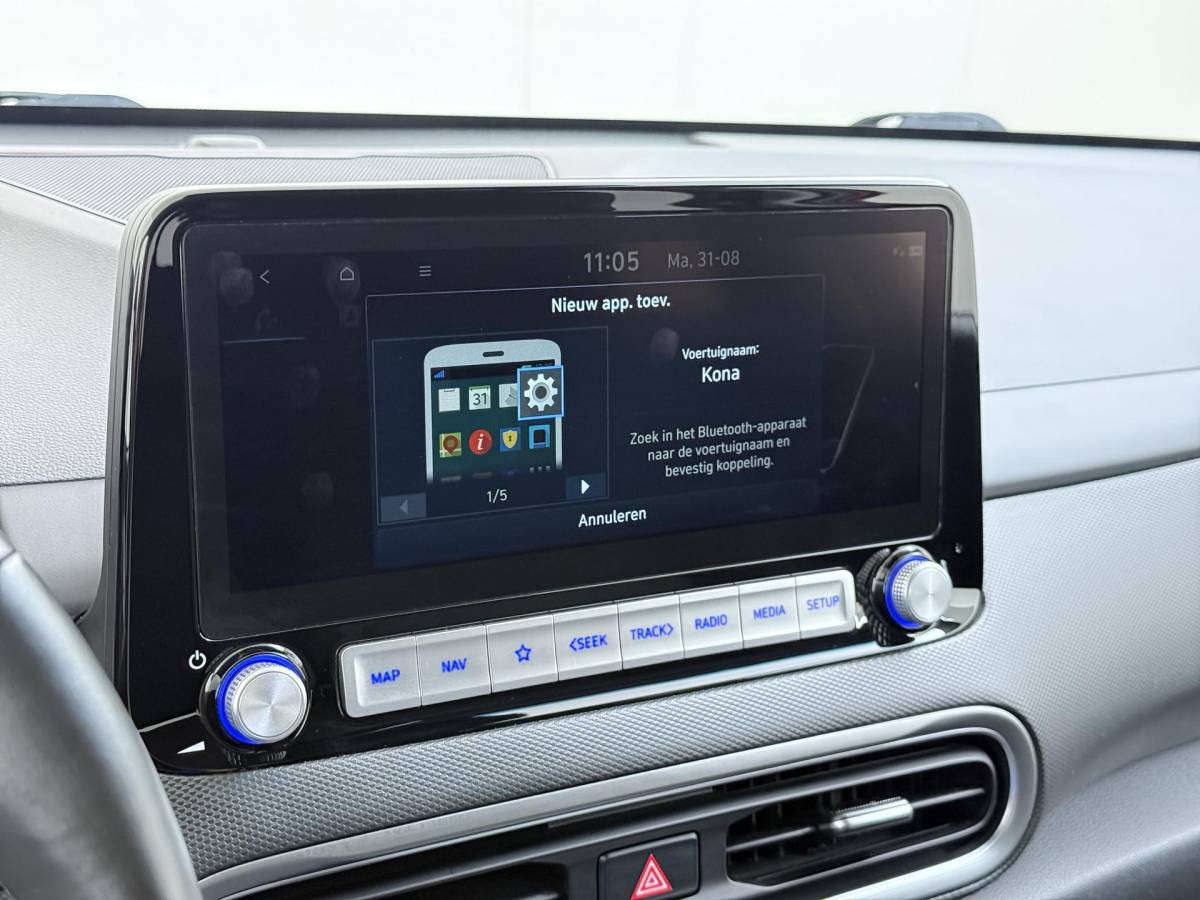 Hyundai Kona Hyundai Kona EV Fashion Design 64 kWh Elektrische Stoelen | Stoel En Stuurverwarming | Navigatie