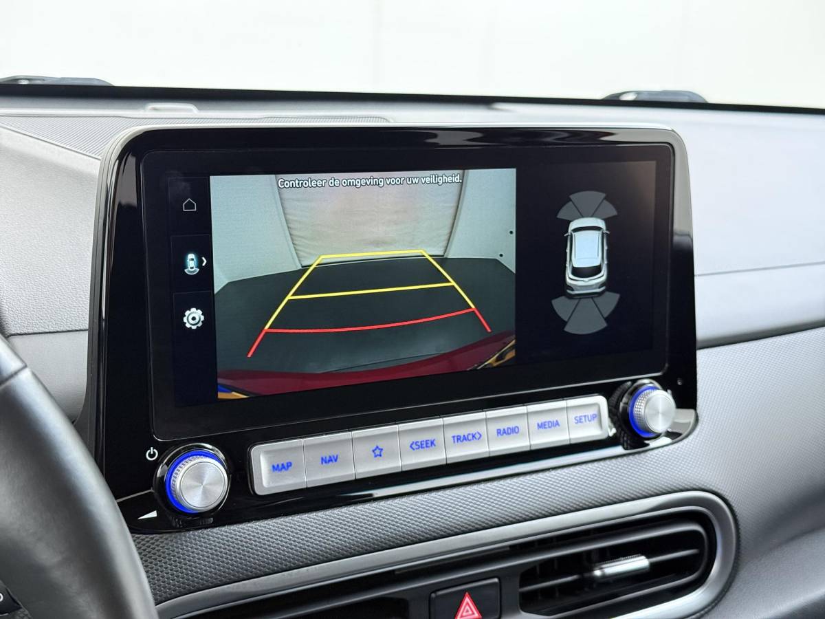 Hyundai Kona Hyundai Kona EV Fashion Design 64 kWh Elektrische Stoelen | Stoel En Stuurverwarming | Navigatie