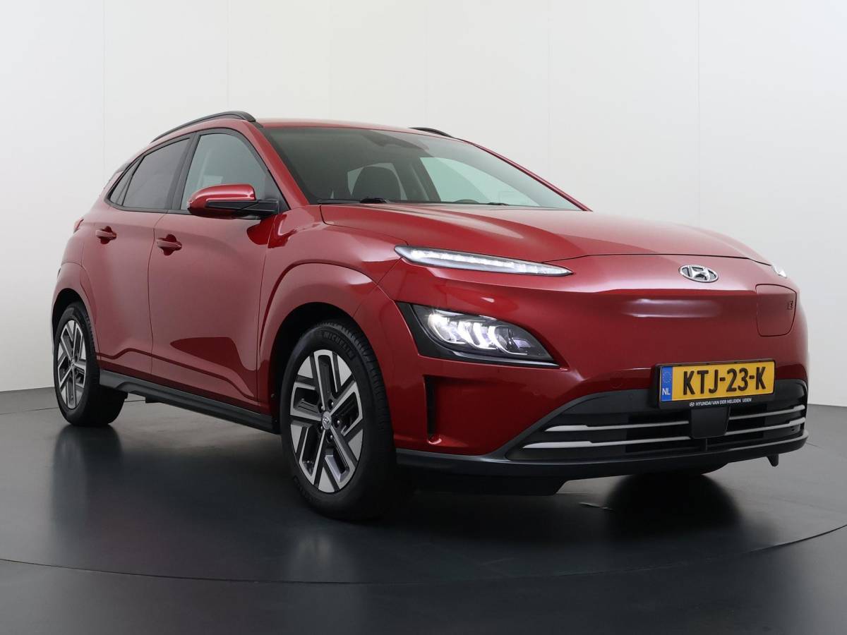 Hyundai Kona Hyundai Kona EV Fashion Design 64 kWh Elektrische Stoelen | Stoel En Stuurverwarming | Navigatie