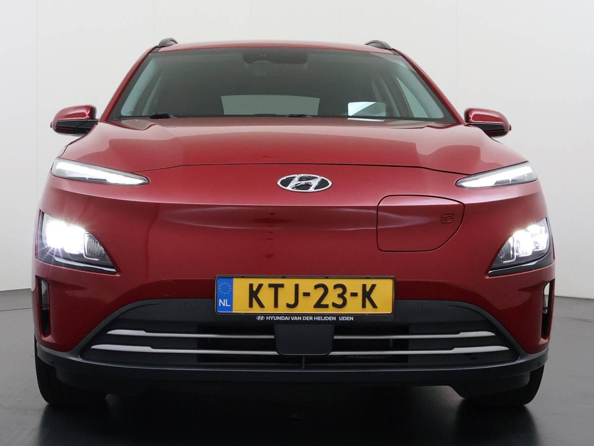 Hyundai Kona Hyundai Kona EV Fashion Design 64 kWh Elektrische Stoelen | Stoel En Stuurverwarming | Navigatie