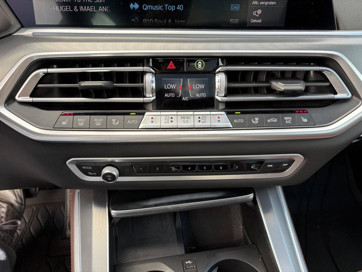 BMW X5 BMW X5 xDrive45e High Executive BOMVOL! | PANO | HARMAN KARDON | LASER LED | ELEK. ACHTER KLEP | ELEK. TREKHAAK | STOELVERWARMING | ELEK. MEM. SEAT | ACHTERUITRIJCAMERA | 22” VELGEN | RIJKLAAR PRIJS + 12 MND BOVAG GARANTIE |