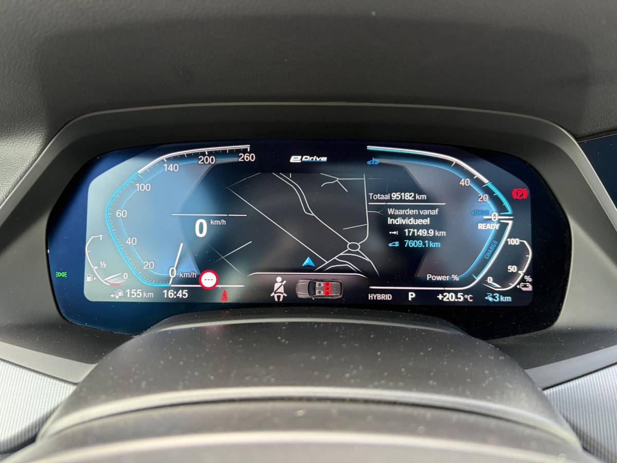 BMW X5 BMW X5 xDrive45e High Executive BOMVOL! | PANO | HARMAN KARDON | LASER LED | ELEK. ACHTER KLEP | ELEK. TREKHAAK | STOELVERWARMING | ELEK. MEM. SEAT | ACHTERUITRIJCAMERA | 22” VELGEN | RIJKLAAR PRIJS + 12 MND BOVAG GARANTIE |