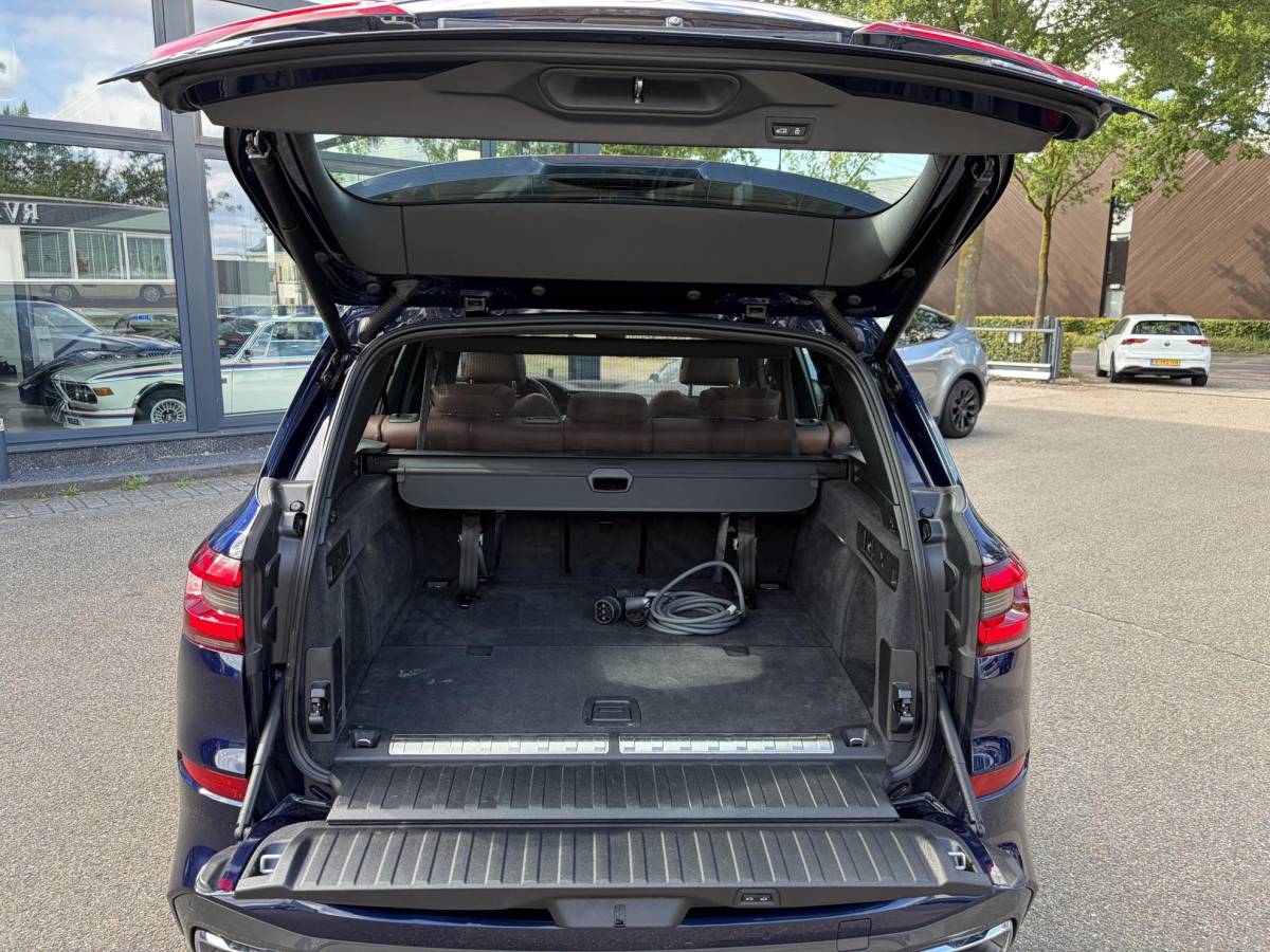 BMW X5 BMW X5 xDrive45e High Executive BOMVOL! | PANO | HARMAN KARDON | LASER LED | ELEK. ACHTER KLEP | ELEK. TREKHAAK | STOELVERWARMING | ELEK. MEM. SEAT | ACHTERUITRIJCAMERA | 22” VELGEN | RIJKLAAR PRIJS + 12 MND BOVAG GARANTIE |