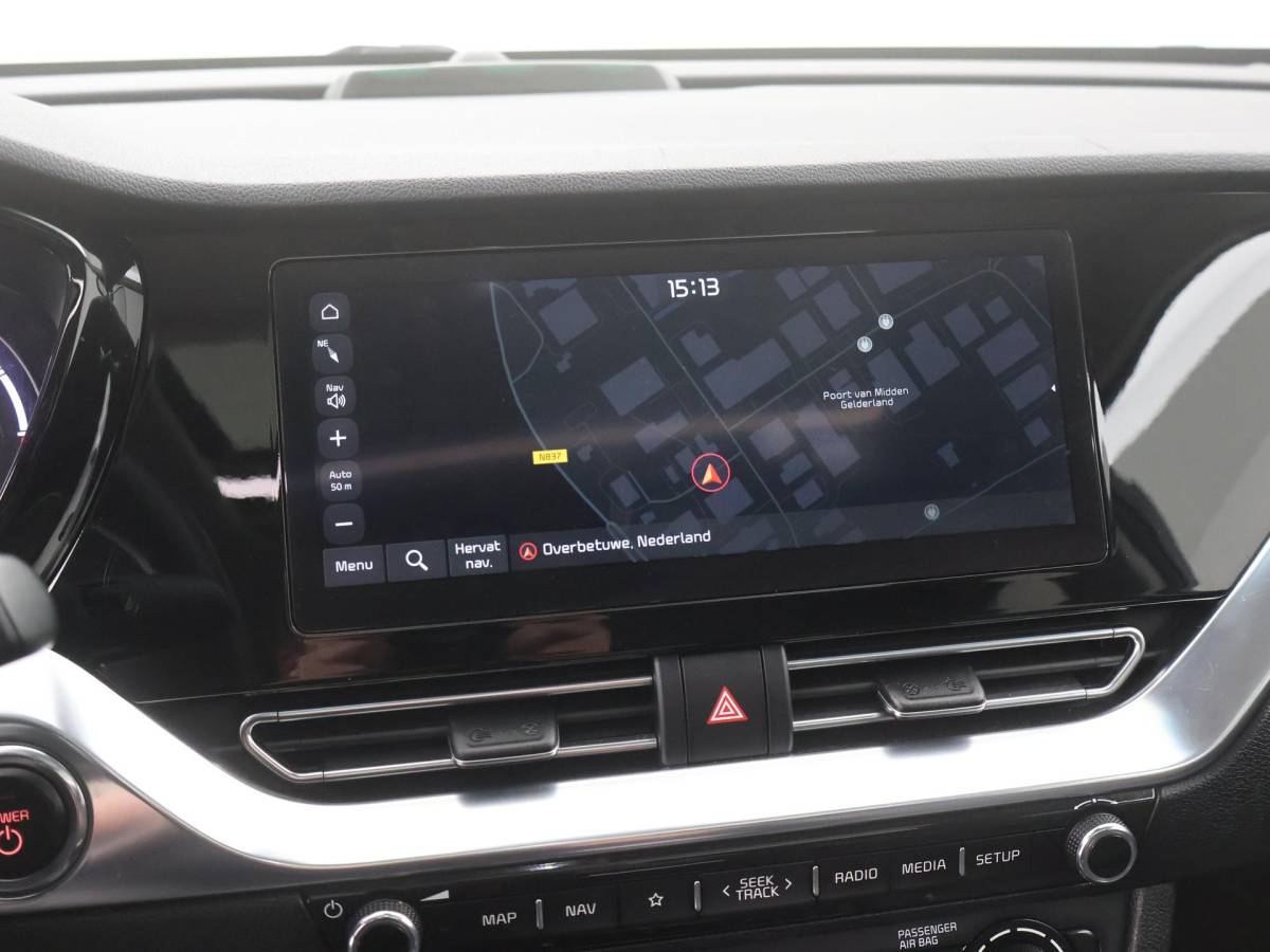 Kia e-Niro Kia e-Niro DynamicPlusLine 64 kWh SCHUIFDAK|SOH95,6|ACC|CAMERA|STOELVERW|LED|NAVI|CARPLAY