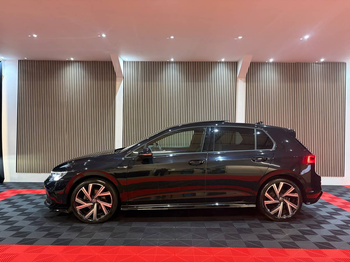 Volkswagen Golf Volkswagen Golf 1.5 eTSI R-Line Business Pano|Matrix led|Hud|Harman&Kardon
