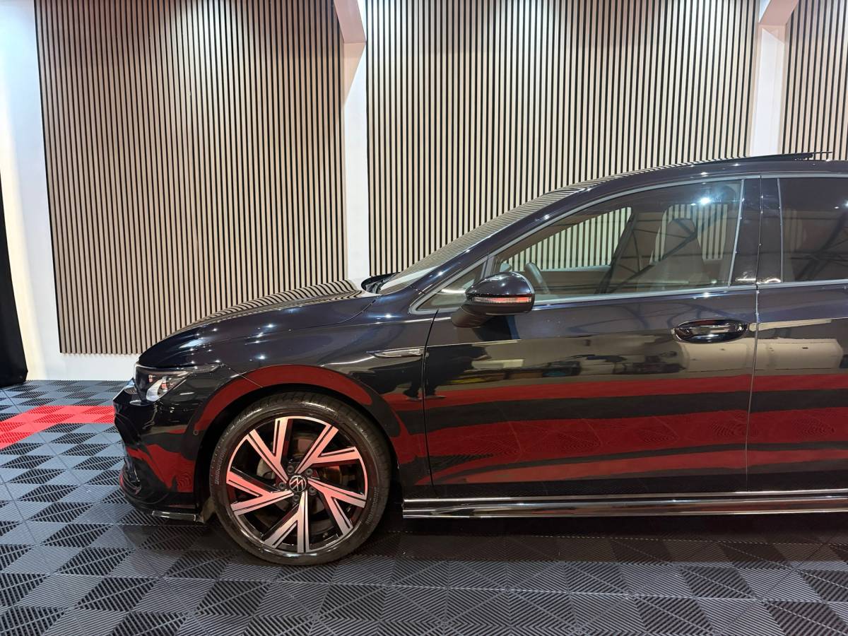 Volkswagen Golf Volkswagen Golf 1.5 eTSI R-Line Business Pano|Matrix led|Hud|Harman&Kardon