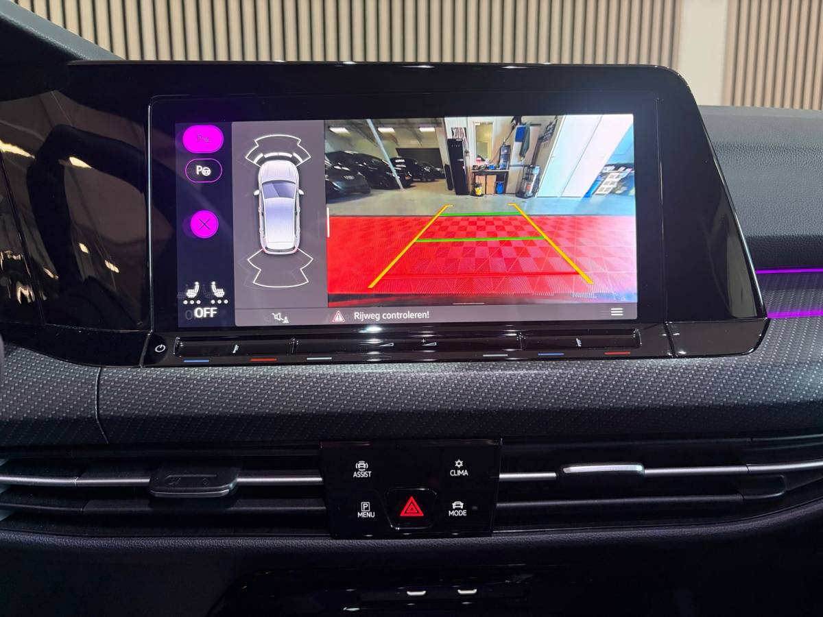 Volkswagen Golf Volkswagen Golf 1.5 eTSI R-Line Business Pano|Matrix led|Hud|Harman&Kardon