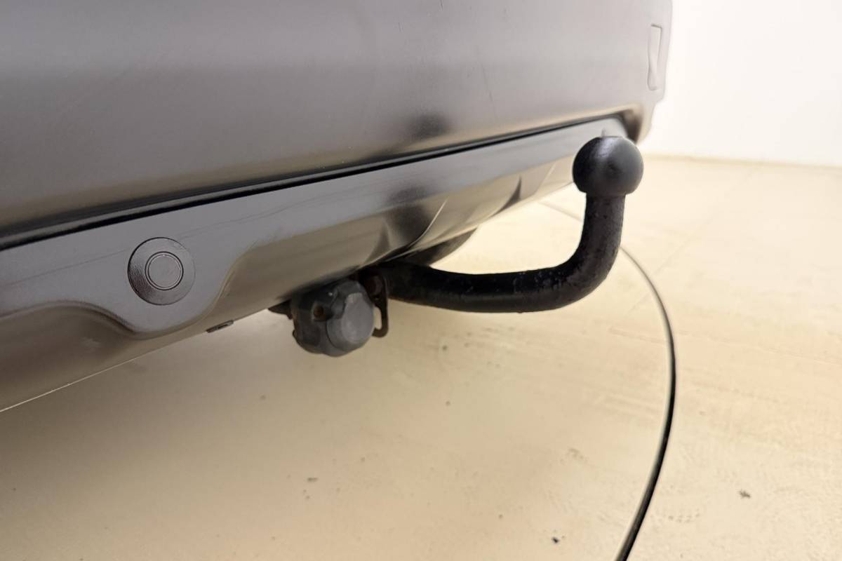 Nissan QASHQAI Nissan Qashqai 1.6 Acenta 163pk | Navigatie | Trekhaak | Climate Control | Cruise Control | Trekgewicht 1.500kg | Stoelverwarming