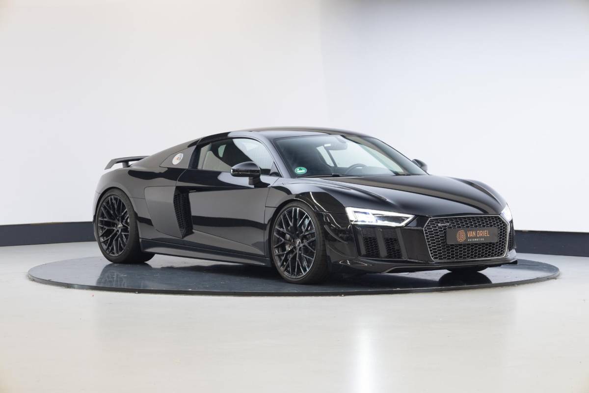 Audi R8