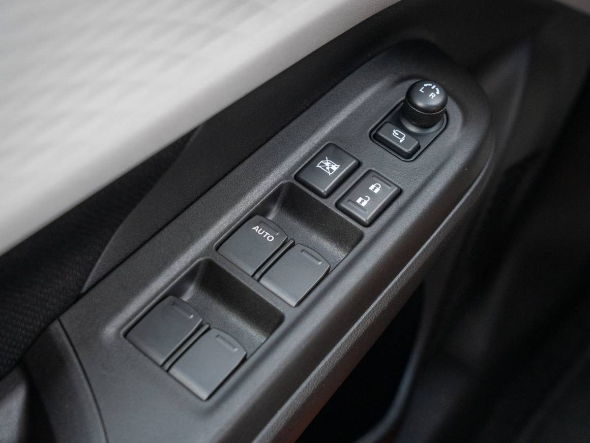 Suzuki Swift Suzuki Swift 1.2 Style Hybrid Automaat| Apple/Andriod Carplay|Adapt. cruise|Climacontrole| Keyless|Parkeersensoren|Stoelverwarming