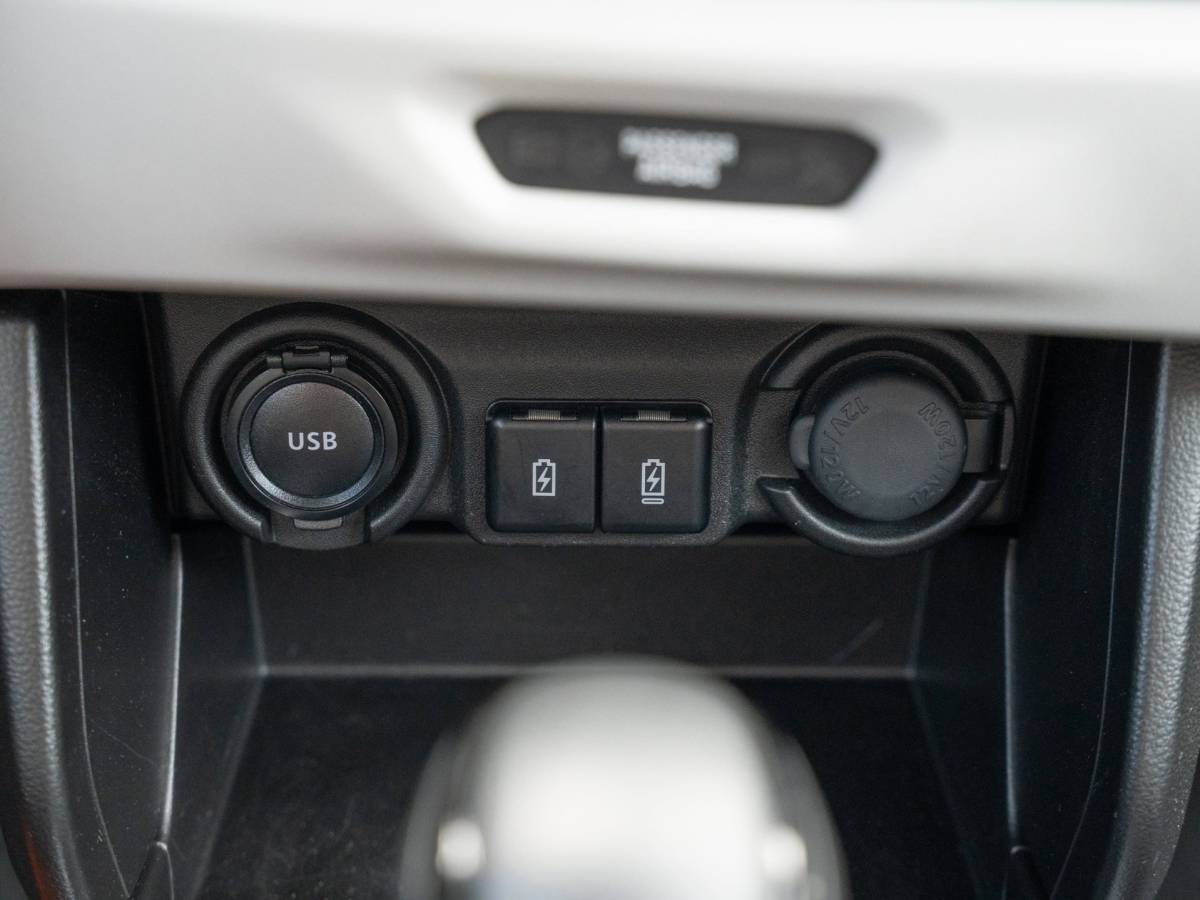Suzuki Swift Suzuki Swift 1.2 Style Hybrid Automaat| Apple/Andriod Carplay|Adapt. cruise|Climacontrole| Keyless|Parkeersensoren|Stoelverwarming