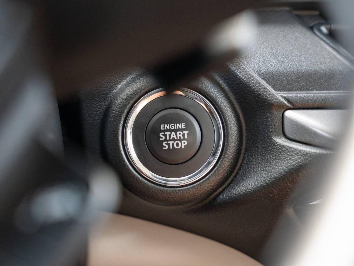 Suzuki Swift Suzuki Swift 1.2 Style Hybrid Automaat| Apple/Andriod Carplay|Adapt. cruise|Climacontrole| Keyless|Parkeersensoren|Stoelverwarming