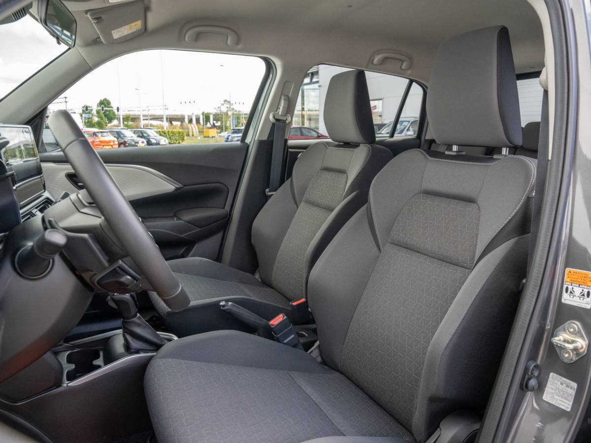 Suzuki Swift Suzuki Swift 1.2 Style Hybrid Automaat| Apple/Andriod Carplay|Adapt. cruise|Climacontrole| Keyless|Parkeersensoren|Stoelverwarming