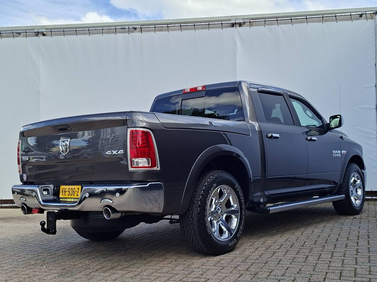 Dodge Ram 1500 Dodge Ram 1500 5.7 V8 5-Pers Stoelkoel+verw. orig.NL Trekhaak(3500kg) Quad Cab 6’4