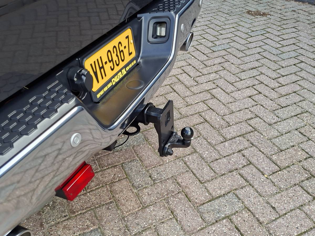 Dodge Ram 1500 Dodge Ram 1500 5.7 V8 5-Pers Stoelkoel+verw. orig.NL Trekhaak(3500kg) Quad Cab 6’4