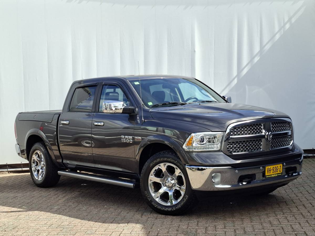 Dodge Ram 1500 Dodge Ram 1500 5.7 V8 5-Pers Stoelkoel+verw. orig.NL Trekhaak(3500kg) Quad Cab 6’4