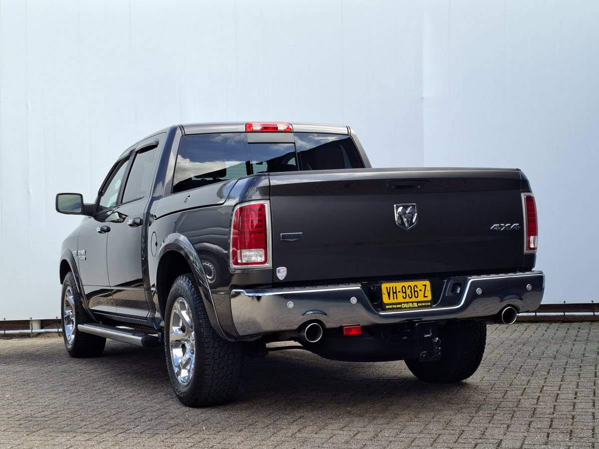 Dodge Ram 1500 Dodge Ram 1500 5.7 V8 5-Pers Stoelkoel+verw. orig.NL Trekhaak(3500kg) Quad Cab 6’4